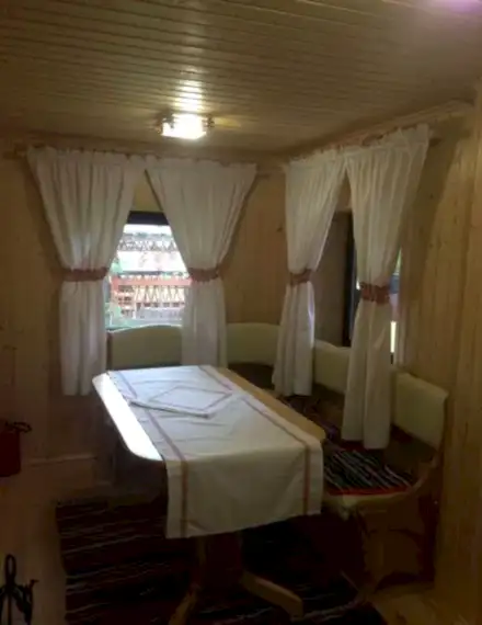 Шторы в русском народном стиле